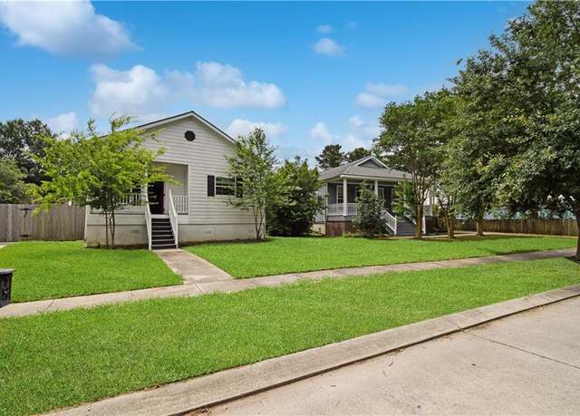 Property at 109 Norton Ave, Arabi, LA 70032, 2 beds, 2 baths