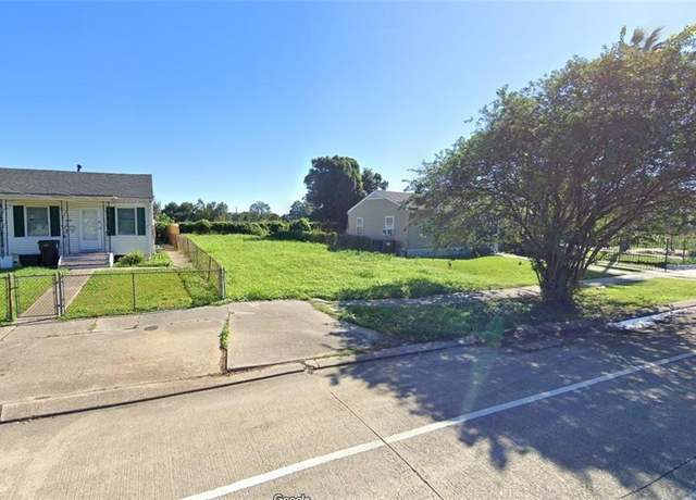 Property at 1832 Shirley Dr, New Orleans, LA 70114