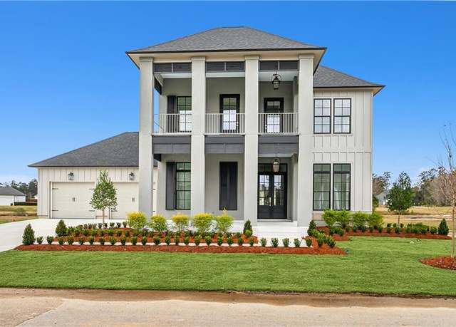 Property at 809 Chretien Point Ave, Covington, LA 70433, 4 beds, 3.5 baths