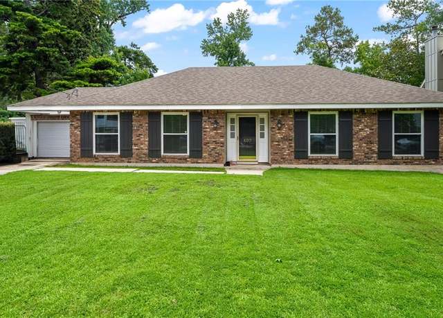 Property at 403 Evergreen Dr, Mandeville, LA 70471, 4 beds, 2 baths
