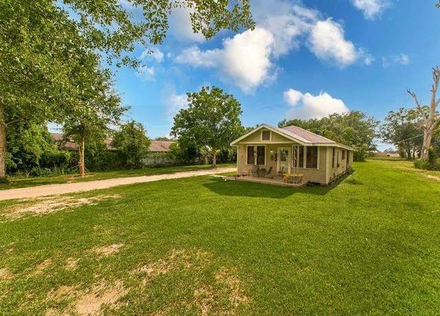 Property at 208 Mooney Ave, Hammond, LA 70401