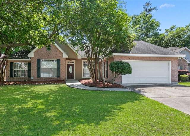 Property at 215 Amanda Dr, Slidell, LA 70458, 3 beds, 2 baths