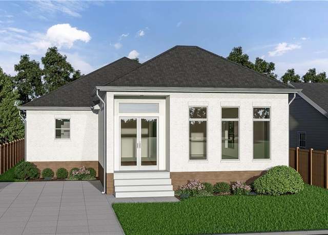 Property at 2335 Orleans St, Mandeville, LA 70448, 4 beds, 2.5 baths
