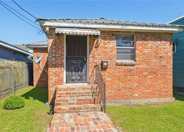 Property at 2617 Danneel St, New Orleans, LA 70113, 2 beds, 1.5 baths
