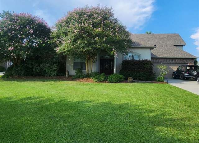 Property at 210 E Augusta Ln, Slidell, LA 70458, 4 beds, 3.5 baths