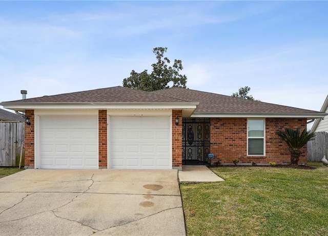 Property at 38 Moss Dr, La Place, LA 70068, 3 beds, 2 baths