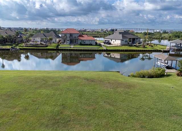 Property at 1454 Royal Palm Dr, Slidell, LA 70458