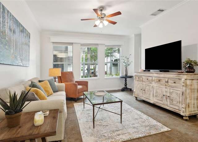 Property at 350 Emerald Forest Blvd #28109, Covington, LA 70433, 1 bed, 1 bath
