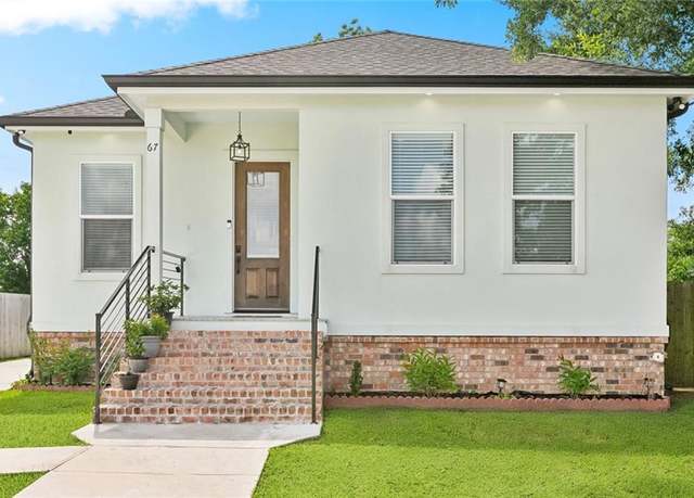 Property at 67 W Claiborne Sq, Chalmette, LA 70043, 3 beds, 2 baths