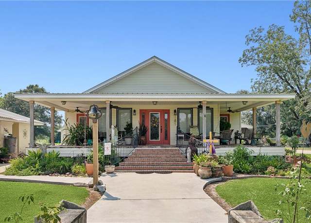 Property at 12659 Bankston Rd, Amite, LA 70422, 3 beds, 2.5 baths