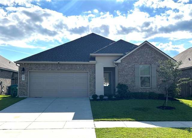 Property at 5345 Fulvetta Falls Rd, Slidell, LA 70461, 4 beds, 3 baths