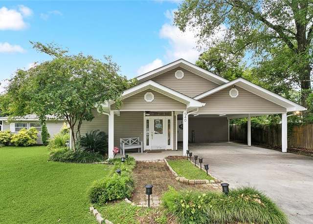 Property at 540 N 8th St, Ponchatoula, LA 70454, 4 beds, 3 baths