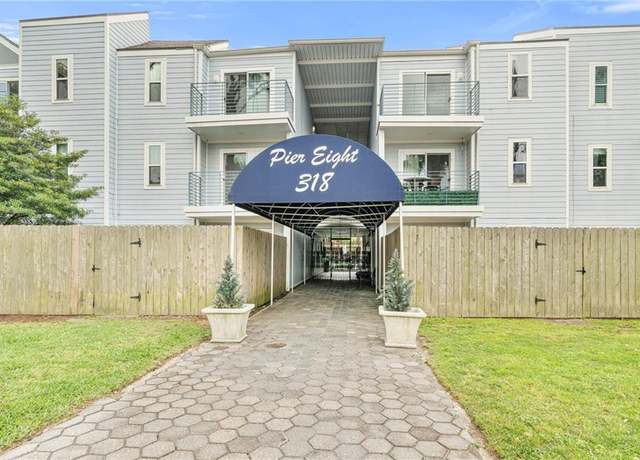 Property at 318 Lake Marina Ave #225, New Orleans, LA 70124, 1 bed, 1 bath