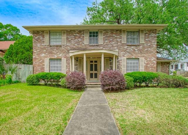 Property at 3563 Gentilly Blvd, New Orleans, LA 70122, 4 beds, 2.5 baths