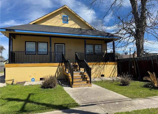 Property at 3611 Second St, New Orleans, LA 70125, 4 beds, 2 baths