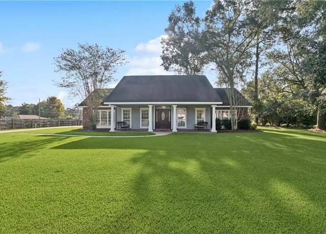 Property at 14370 Hickory Dr, Ponchatoula, LA 70454, 4 beds, 2.5 baths