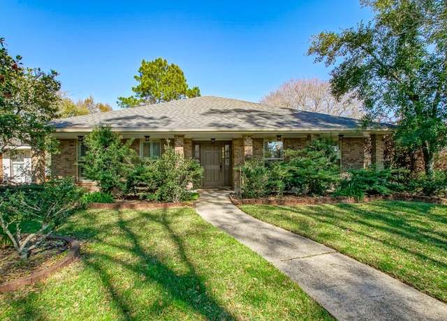 Property at 1016 Rural St, River Ridge, LA 70123, 3 beds, 2.5 baths