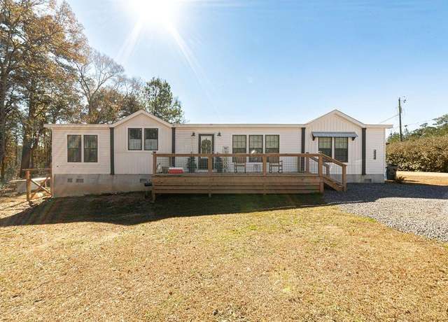 Property at 20236 La-1081 Hwy, Covington, LA 70435, 3 beds, 2 baths