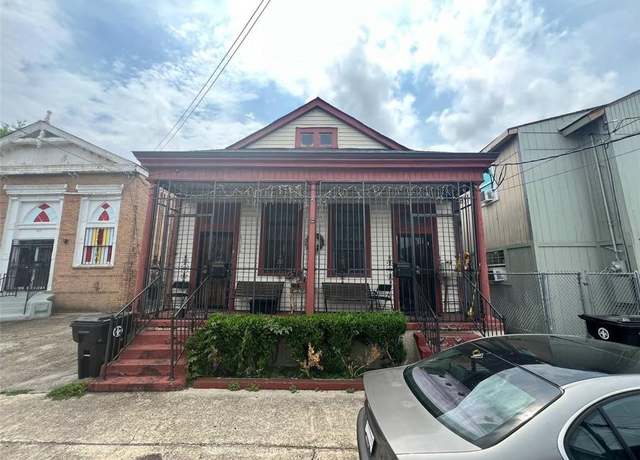 Property at 1814 N Robertson St, New Orleans, LA 70116, 6 beds, 2 baths