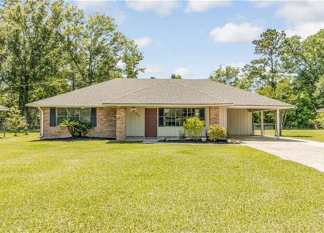 Property at 42143 Cottonwood Dr, Hammond, LA 70403, 3 beds, 2 baths
