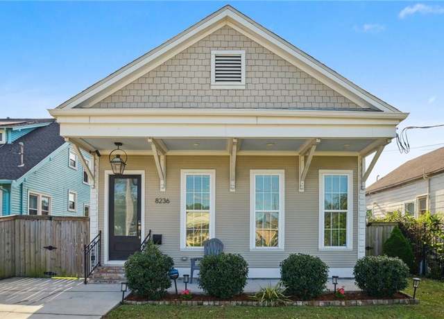 Property at 8236 S Claiborne Ave, New Orleans, LA 70118, 3 beds, 2 baths