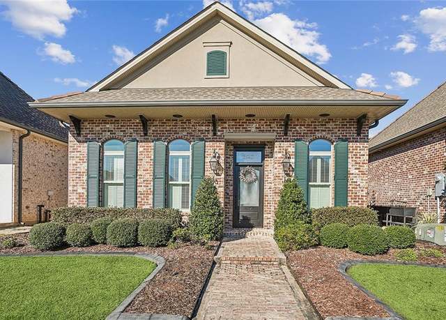 Property at 320 Rue Petite, Covington, LA 70433, 3 beds, 2 baths
