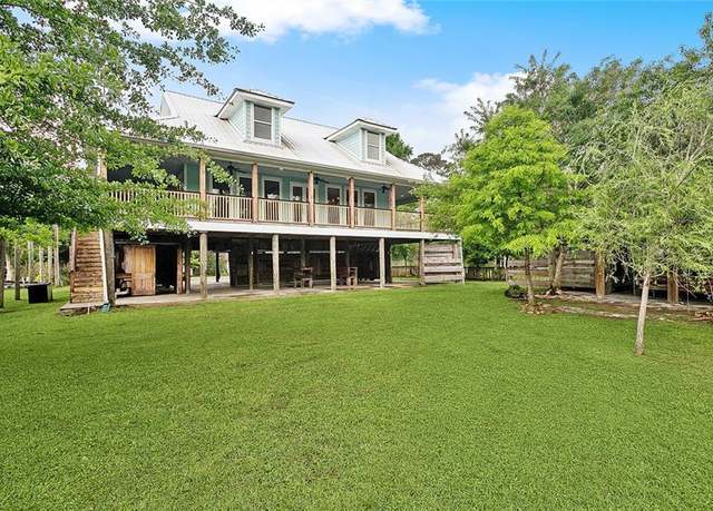 Property at 28427 Island Dr, Lacombe, LA 70445, 4 beds, 3 baths