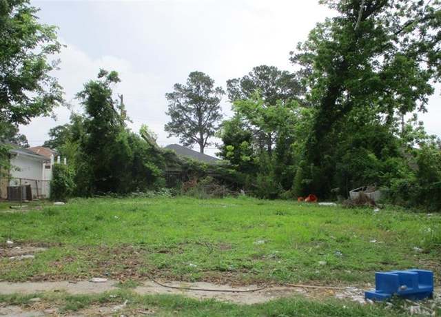 Property at 1208 Flanders St, New Orleans, LA 70114
