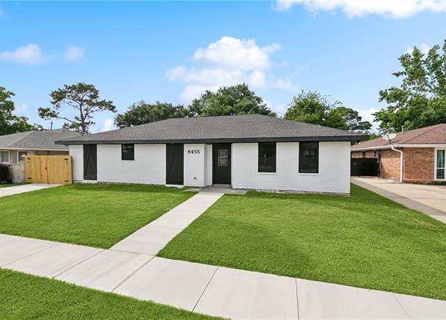 Property at 8455 Huntington Park Dr, New Orleans, LA 70127, 4 beds, 3 baths