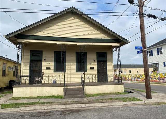 Property at 1938 40 Spain St, New Orleans, LA 70117, 6 beds, 2 baths