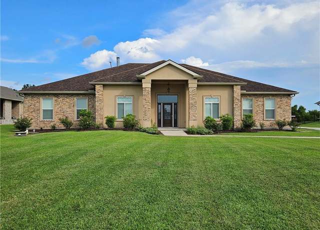 Property at 181 Latigue Rd, Avondale, LA 70094, 4 beds, 4 baths