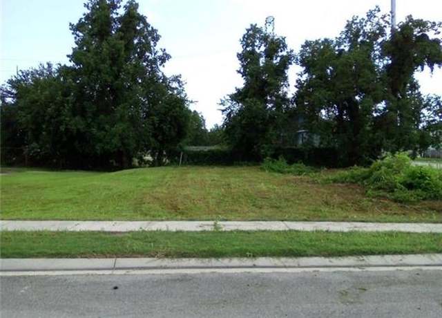 Property at 2937 Laussat Pl, New Orleans, LA 70117