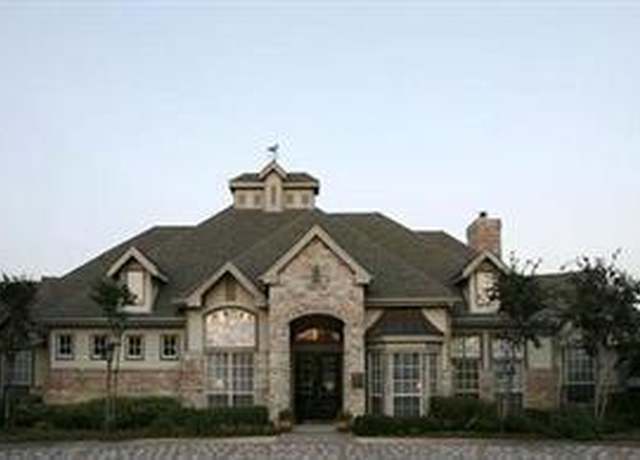 Property at 350 Emerald Forest Blvd #18201, Covington, LA 70433, 1 bed, 1 bath