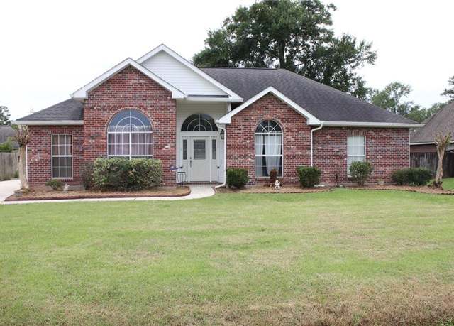 Property at 40331 Chandler Dr, Ponchatoula, LA 70454, 3 beds, 2 baths