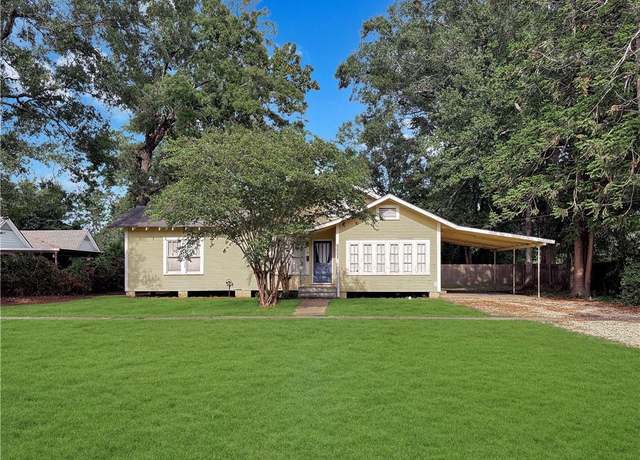 Property at 521 10th Ave, Franklinton, LA 70438, 5 beds, 2 baths