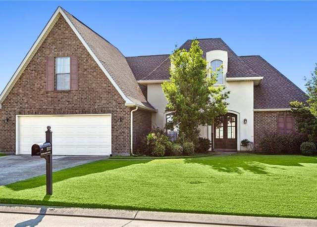 Property at 227 Riverlands Dr, La Place, LA 70068, 4 beds, 3 baths