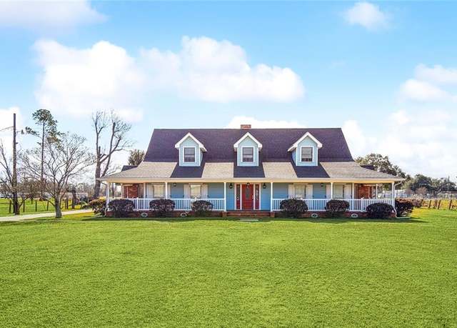 Property at 12901 River Rd, Luling, LA 70070, 4 beds, 2.5 baths