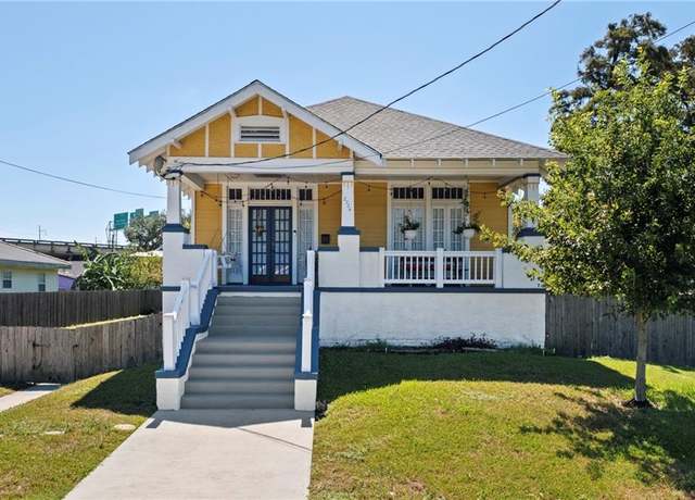 Property at 2724 Clover St, New Orleans, LA 70122, 3 beds, 2 baths