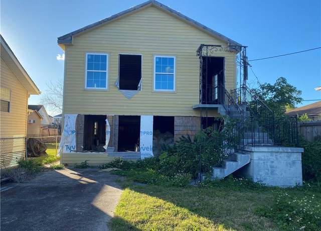 Property at 4126 Gibson St, New Orleans, LA 70122, 6 beds, 4 baths