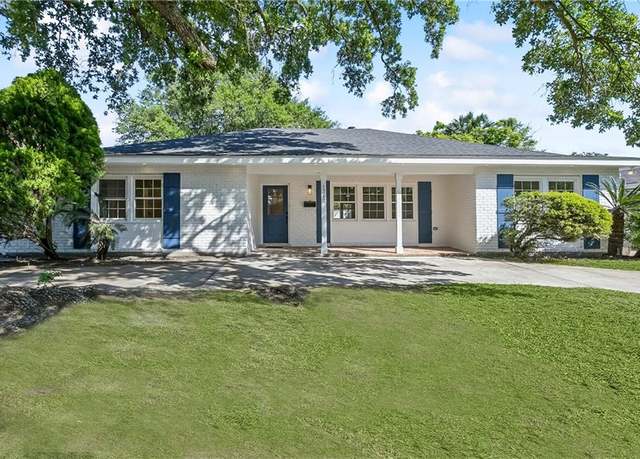 Property at 1712 Lark St, New Orleans, LA 70122, 4 beds, 3.5 baths