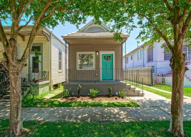 Property at 606 N Murat St, New Orleans, LA 70119, 2 beds, 2.5 baths