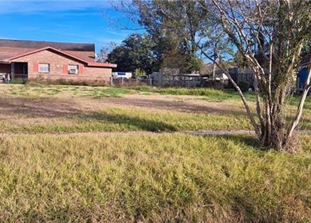 Property at 1426 Hermosa St, New Orleans, LA 70114