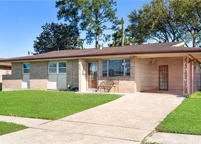 Property at 5637 Rosalie Ct, Metairie, LA 70003, 3 beds, 2 baths