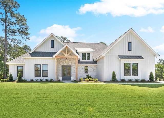 Property at 605 Northwoods Dr, Abita Springs, LA 70420, 5 beds, 4 baths