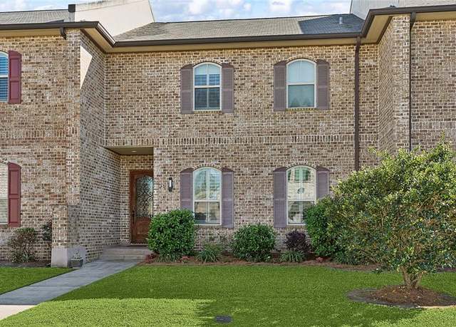 Property at 6 Napa Ln, Kenner, LA 70065, 3 beds, 3.5 baths