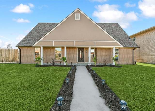 Property at 7100 Hanover Rd, New Orleans, LA 70127, 5 beds, 2.5 baths