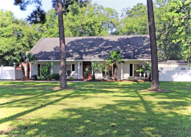 Property at 47013 Rivergate Dr, Robert, LA 70455, 5 beds, 3 baths