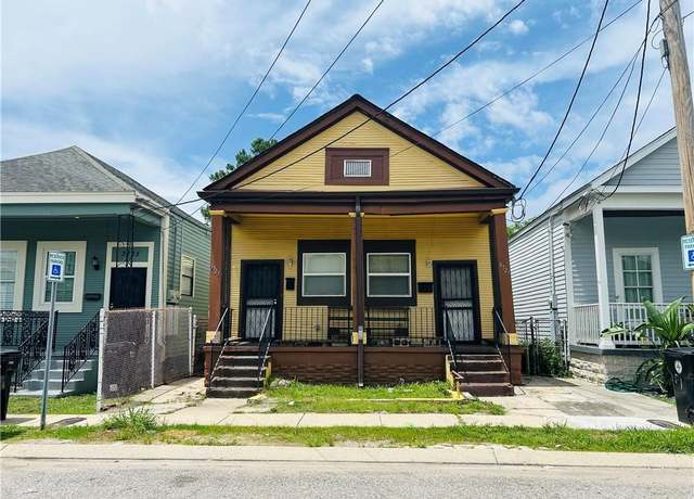 Property at 3721 23 Willow St, New Orleans, LA 70115, 6 beds, 2 baths