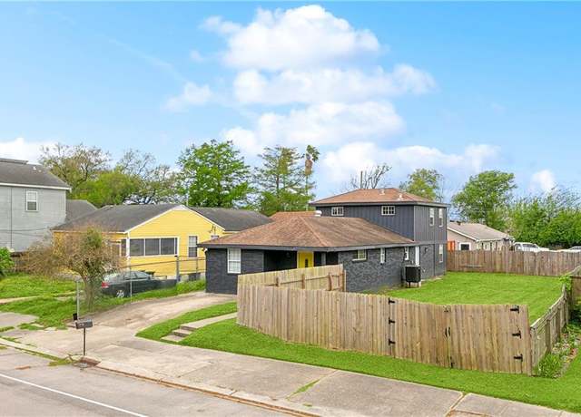 Property at 7924 Mayo Blvd, New Orleans, LA 70127, 5 beds, 3 baths