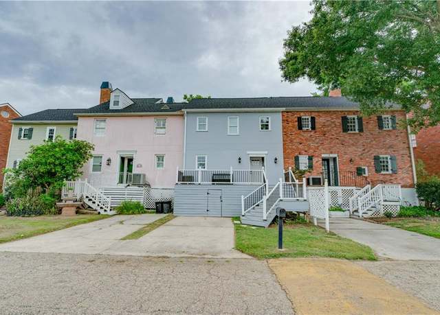 Property at 3 Place Lafitte St, Madisonville, LA 70447, 2 beds, 2.5 baths